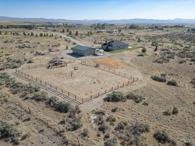 $950,000 | 185 South Prong Horn, Boise, ID 83716