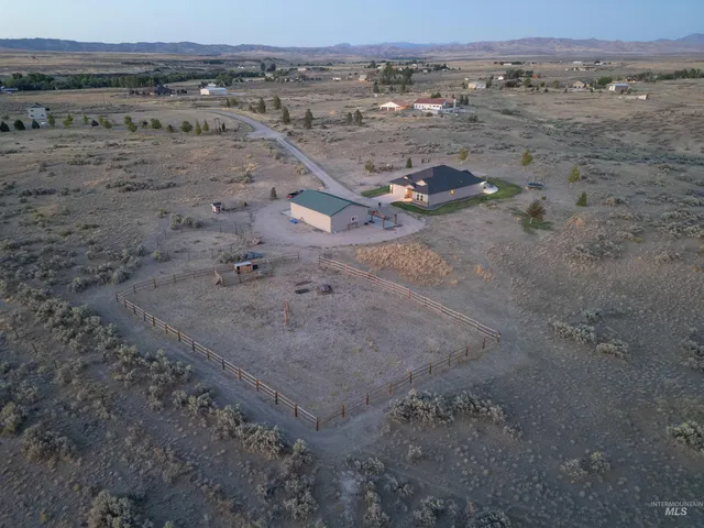 $950,000 | 185 South Prong Horn, Boise, ID 83716
