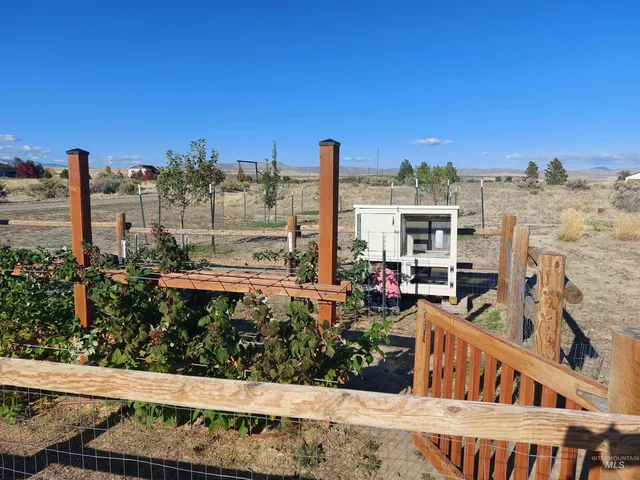 $950,000 | 185 South Prong Horn, Boise, ID 83716