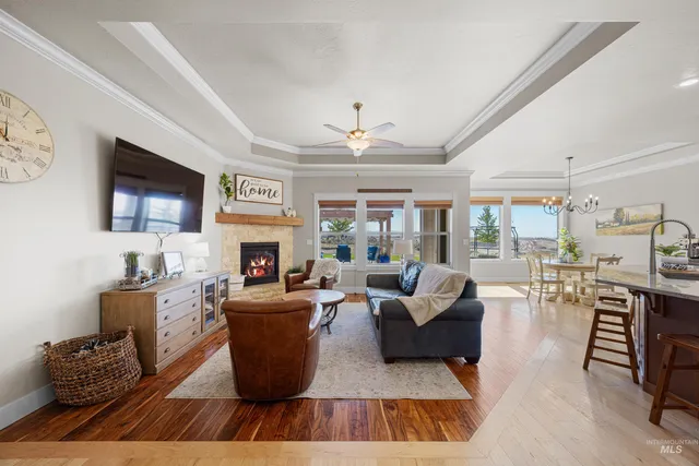 $950,000 | 185 South Prong Horn, Boise, ID 83716