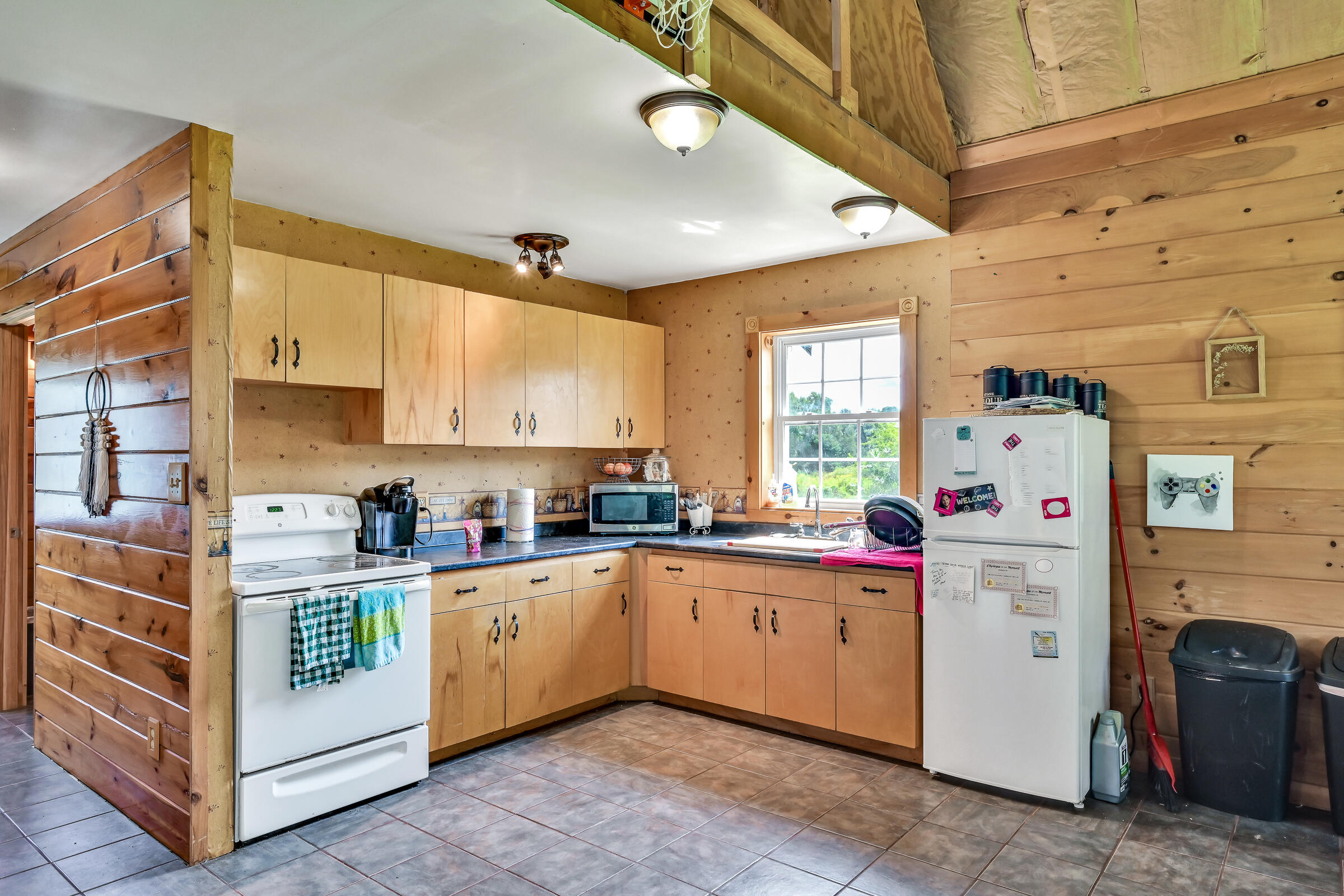 281 Village Road Smithfield, ME 04978 - Photo 21 of 40 109669gr-120