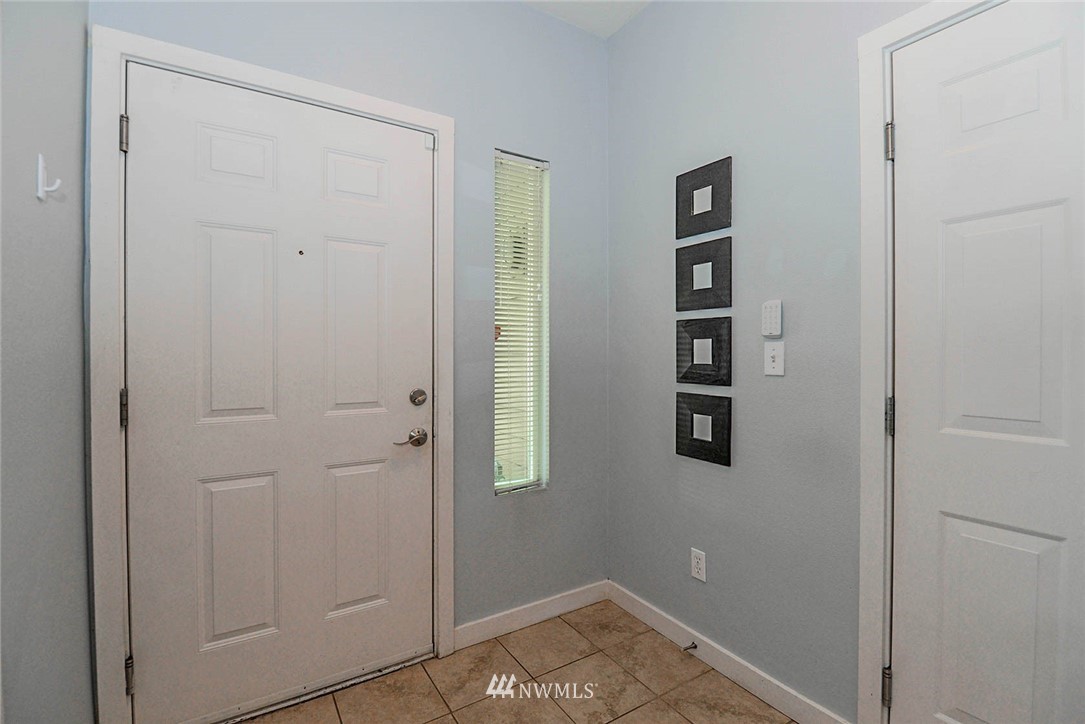 18930 Bothell Everett Highway, Unit K102 Bothell, WA 98012 - Photo 2 of 24