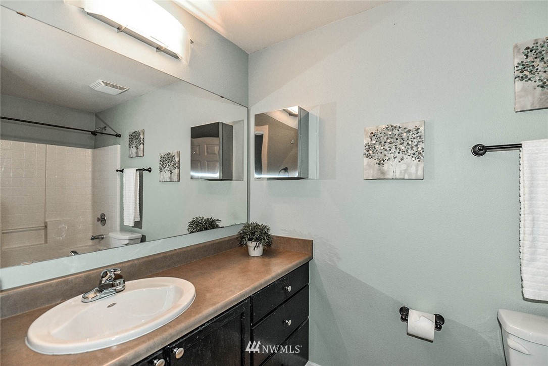 18930 Bothell Everett Highway, Unit K102 Bothell, WA 98012 - Photo 14 of 24