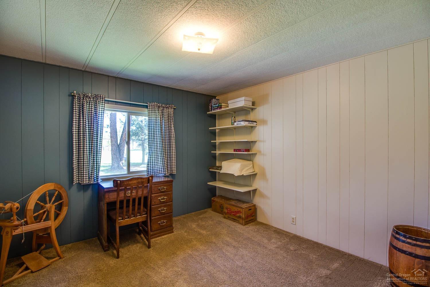 54876 Huntington Road Bend, OR 97707 - Photo 15 of 23 Additional Photo