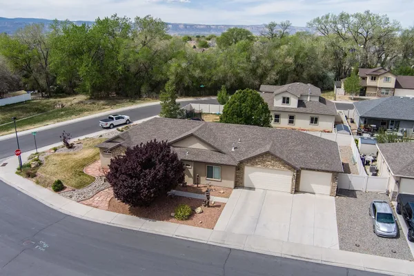 $517,800 | 627 Bradford Drive, Grand Junction, CO 81504