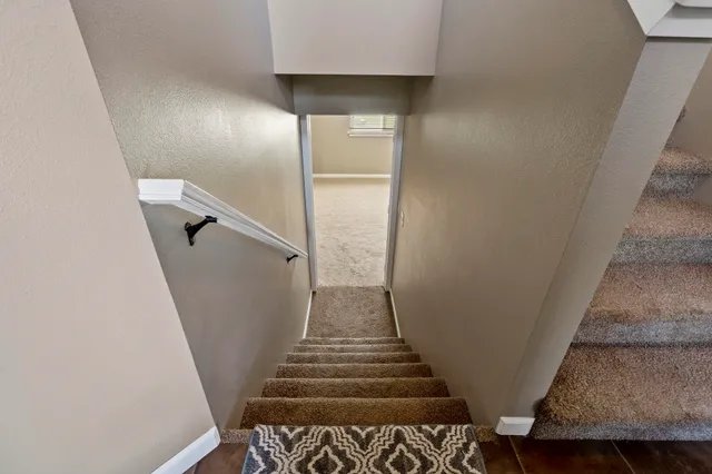 $629,900 | 15317 North Hunter's Pointe Road, Mead, WA 99021