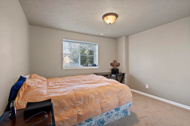 $629,900 | 15317 North Hunter's Pointe Road, Mead, WA 99021