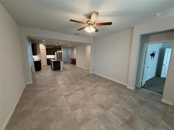 $2,200 | 157 Wagon Wheel Drive, Waxahachie, TX 75167