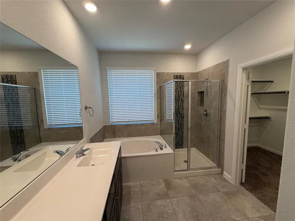 $2,200 | 157 Wagon Wheel Drive, Waxahachie, TX 75167