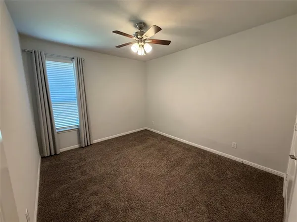 $2,200 | 157 Wagon Wheel Drive, Waxahachie, TX 75167