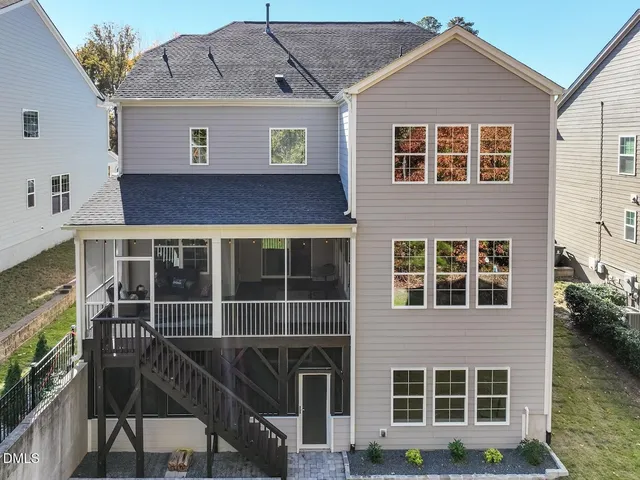 $949,900 | 1910 Woodall Crest Drive, Apex, NC 27502