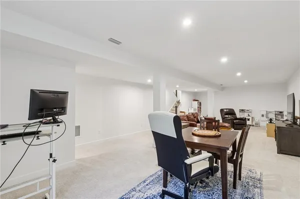 $645,000 | 2001 Tamarack Court, McDonald, PA 15057