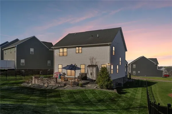 $645,000 | 2001 Tamarack Court, McDonald, PA 15057