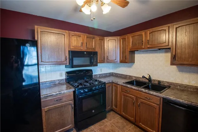 $225,000 | 3001 Dover Street, St. Joseph, MO 64506