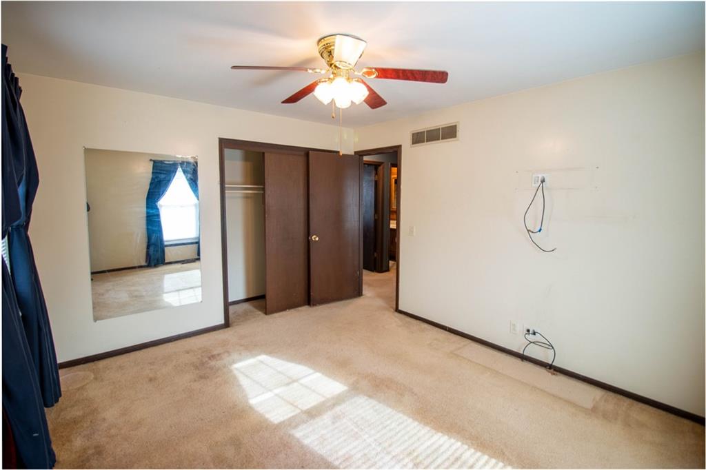 3001 Dover Street St. Joseph, MO 64506 - Photo 18 of 37