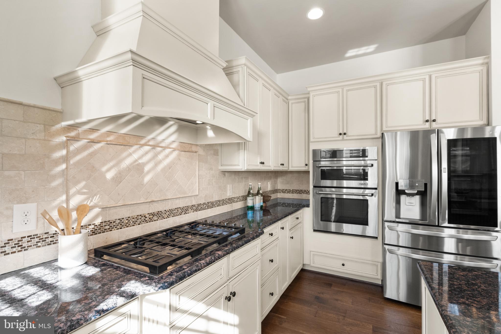 1009 Cottage Street Southwest Vienna, VA 22180 - Photo 14 of 35