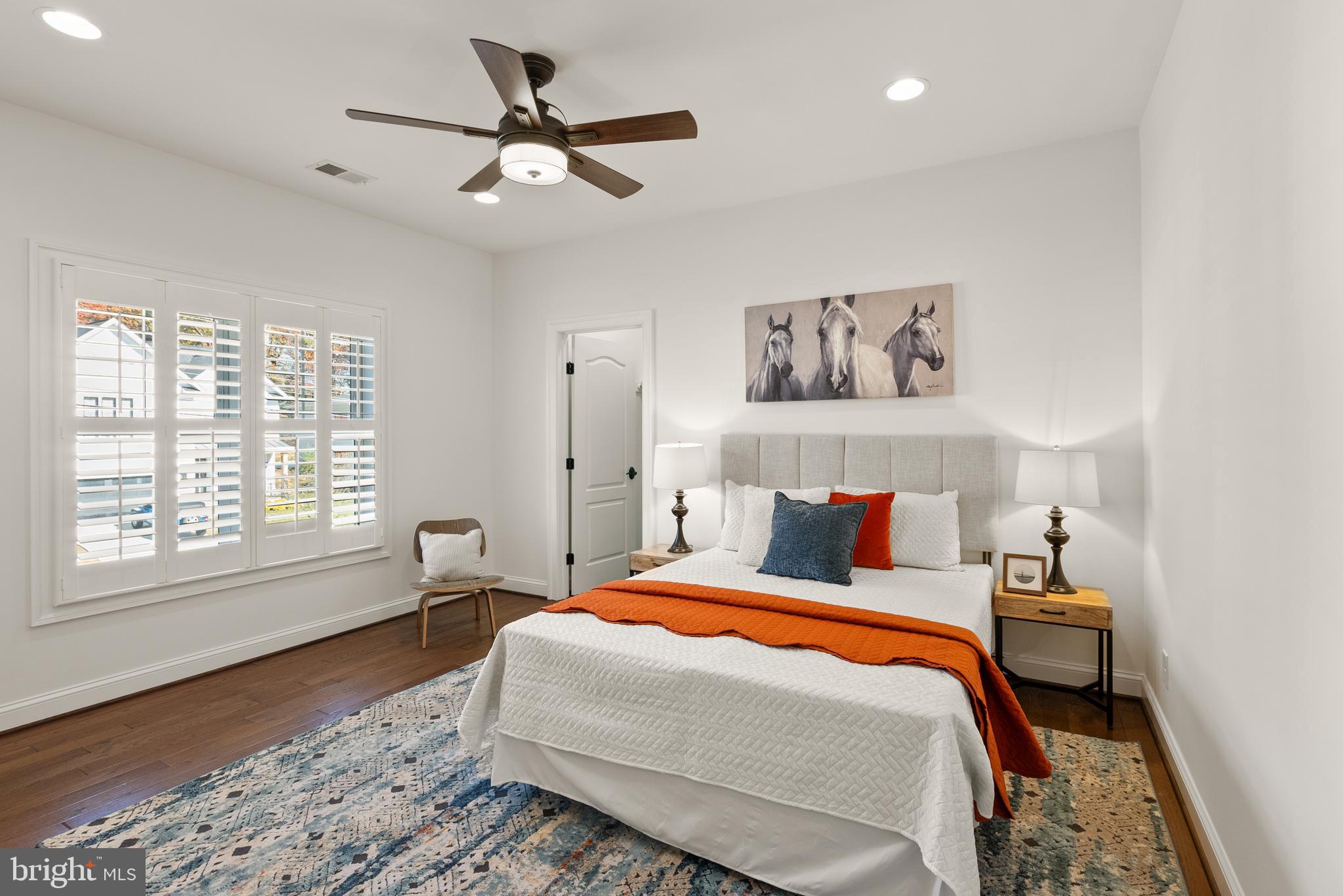 1009 Cottage Street Southwest Vienna, VA 22180 - Photo 21 of 35