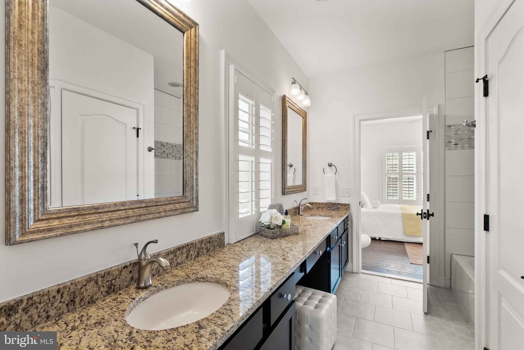 1009 Cottage Street Southwest Vienna, VA 22180 - Photo 26 of 35