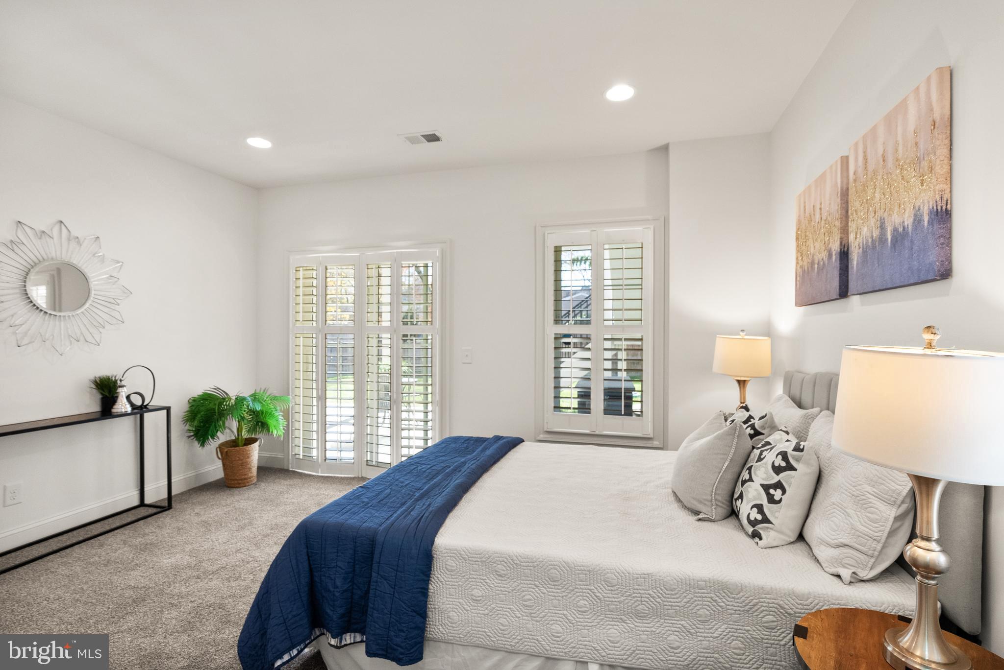 1009 Cottage Street Southwest Vienna, VA 22180 - Photo 32 of 35