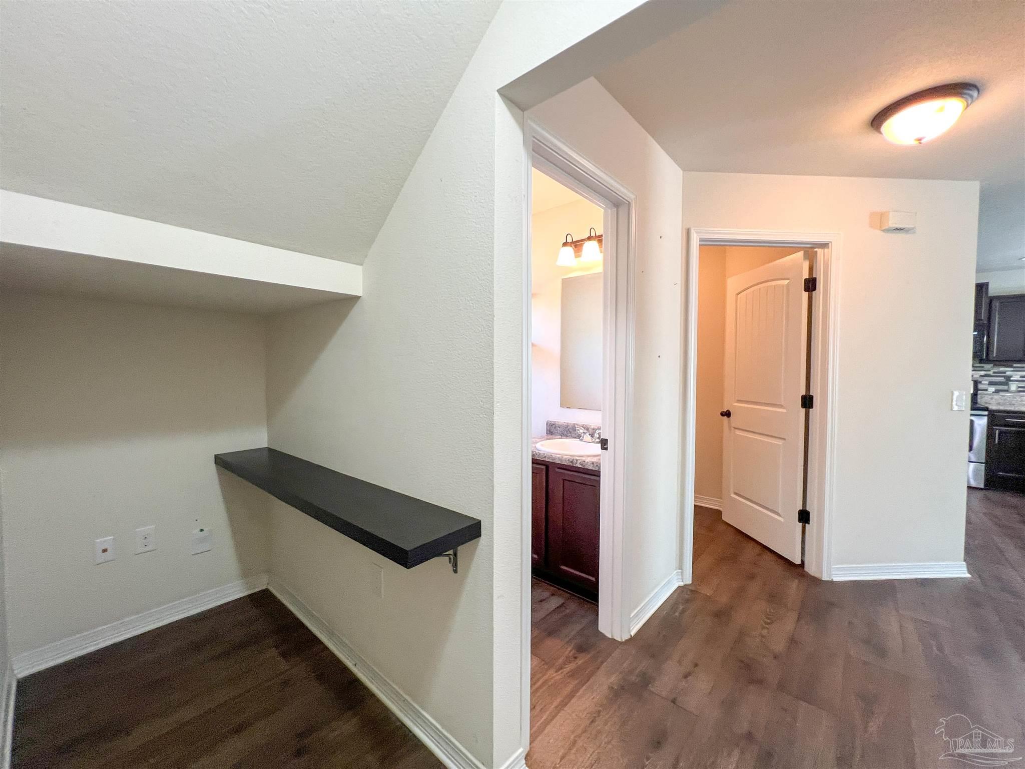 5845 Fairlands Road Milton, FL 32583 - Photo 16 of 27