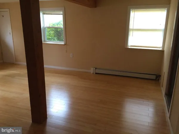 $1,700 | 185 Wambold Road, Harleysville, PA 19438