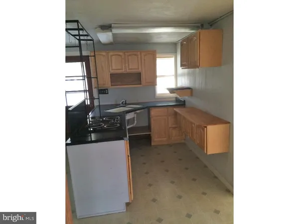 $1,700 | 185 Wambold Road, Harleysville, PA 19438