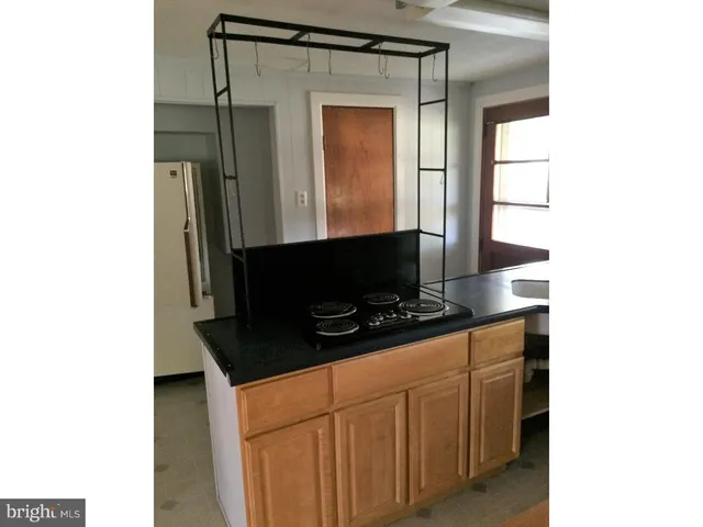 $1,700 | 185 Wambold Road, Harleysville, PA 19438