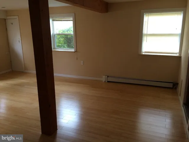 $1,700 | 185 Wambold Road, Harleysville, PA 19438