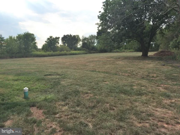 $1,700 | 185 Wambold Road, Harleysville, PA 19438