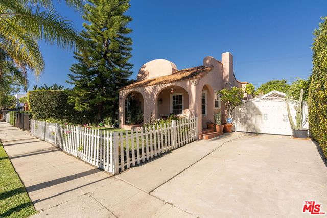$1,195,000 | 6603 Willoughby Avenue, Los Angeles, CA 90038