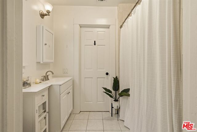 $1,195,000 | 6603 Willoughby Avenue, Los Angeles, CA 90038