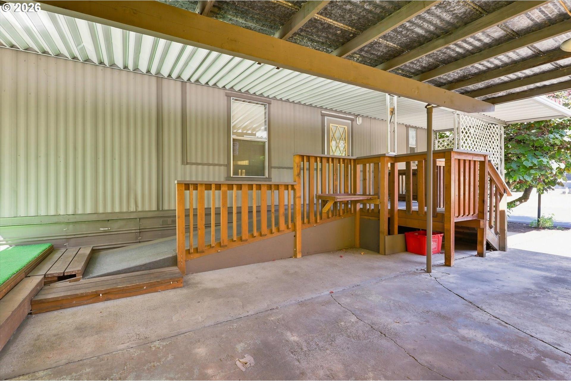 1901 Southeast Minter Bridge Road, Unit 100 Hillsboro, OR 97123 - Photo 26 of 29 Gallery Image 26