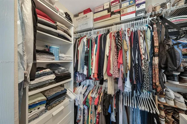 $535,000 | 9400 Northwest 82nd Street, Tamarac, FL 33321