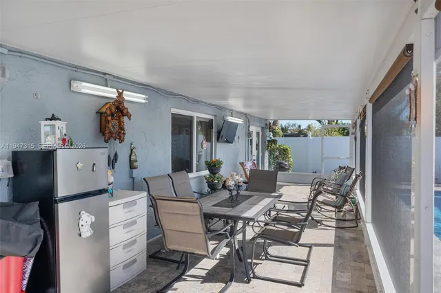 $535,000 | 9400 Northwest 82nd Street, Tamarac, FL 33321