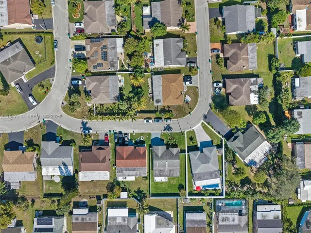 $535,000 | 9400 Northwest 82nd Street, Tamarac, FL 33321