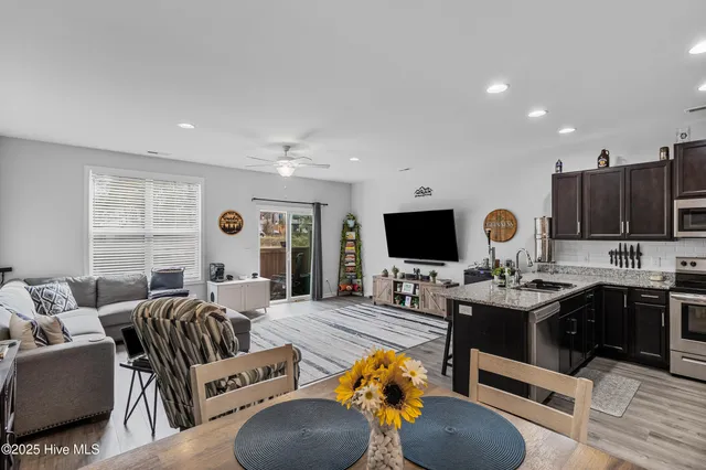 $270,000 | 20 Aspen Road, Hampstead, NC 28443