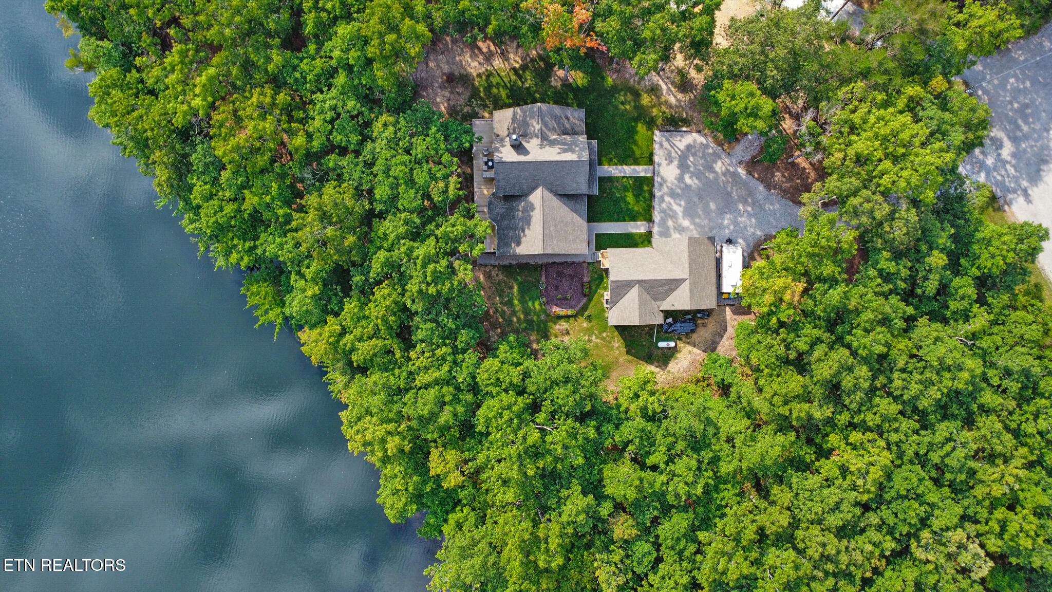 309 Anne Road Monterey, TN 38574 - Photo 5 of 43 dji_0176-dji_0178