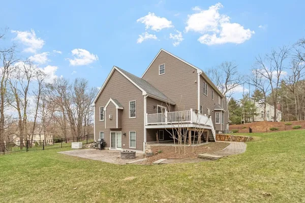 $1,375,000 | 3 Nashoba Drive, Chelmsford, MA 01824