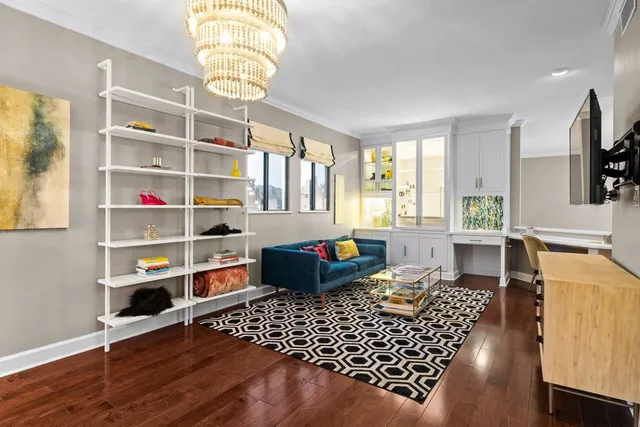 $540,000 | 1707 Spyglass Drive, Unit 123, Austin, TX 78746