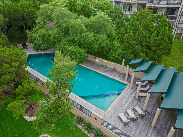 $540,000 | 1707 Spyglass Drive, Unit 123, Austin, TX 78746