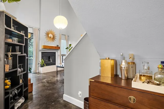 $540,000 | 1707 Spyglass Drive, Unit 123, Austin, TX 78746