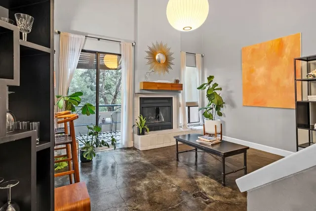 $540,000 | 1707 Spyglass Drive, Unit 123, Austin, TX 78746