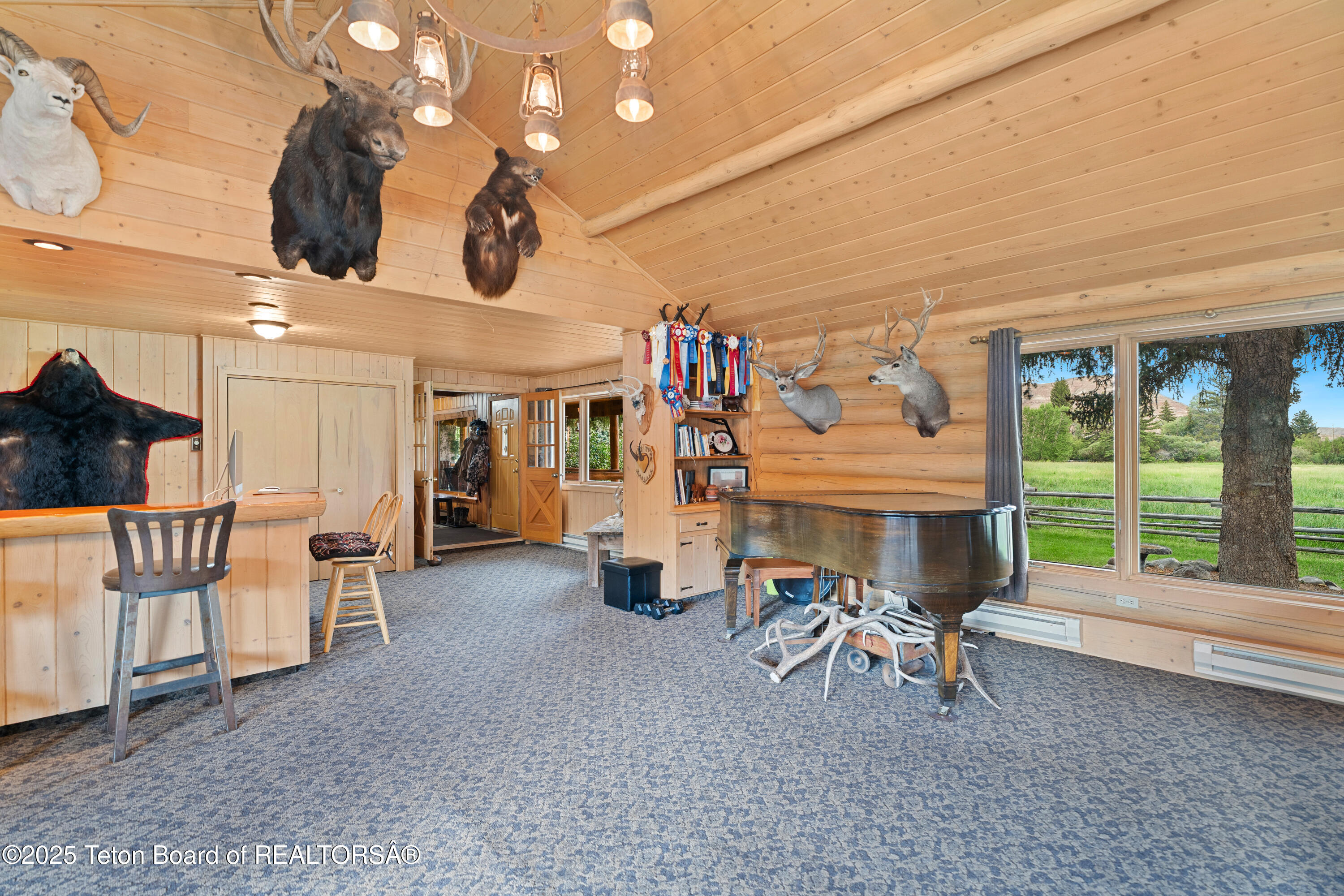 36 Stoney Point Road Dubois, WY 82513 - Photo 17 of 103 50