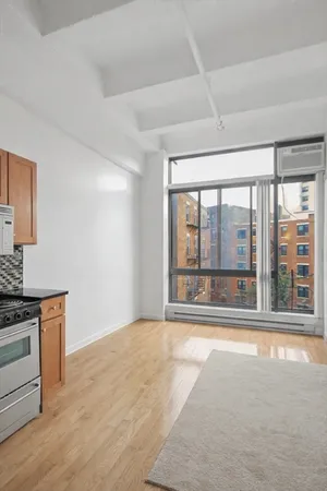 $2,800 | 12 Stoneholm Street, Unit 304, Boston, MA 02115