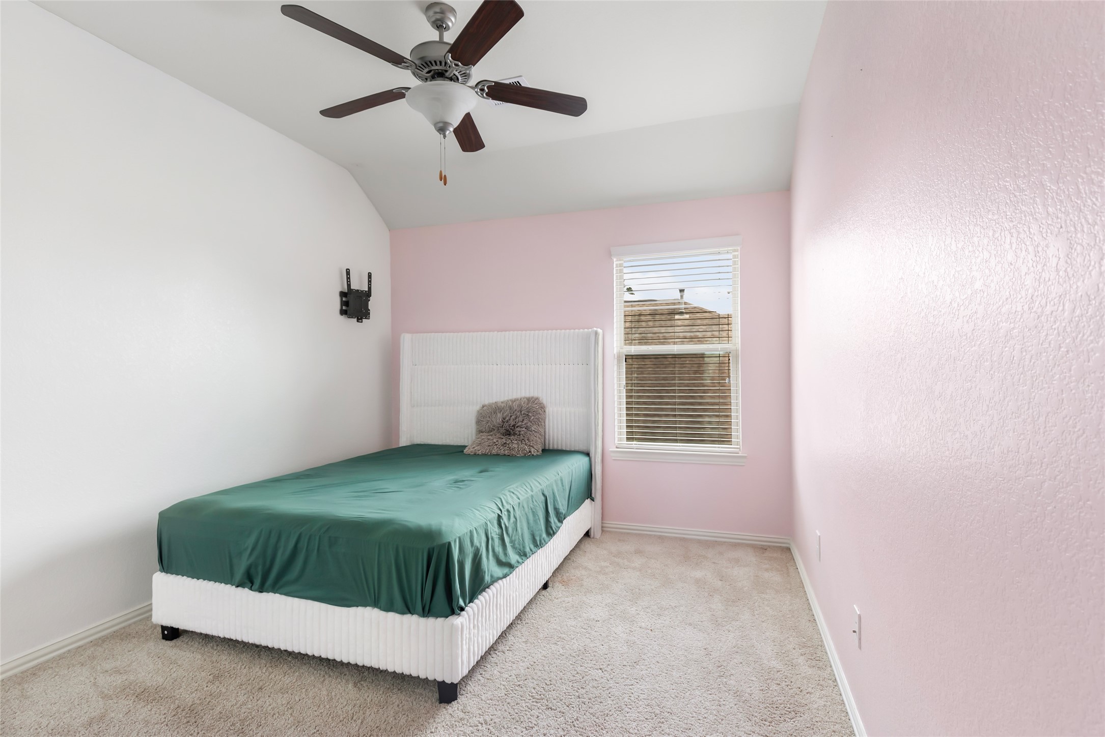910 South Chamfer Way Crosby, TX 77532 - Photo 46 of 49