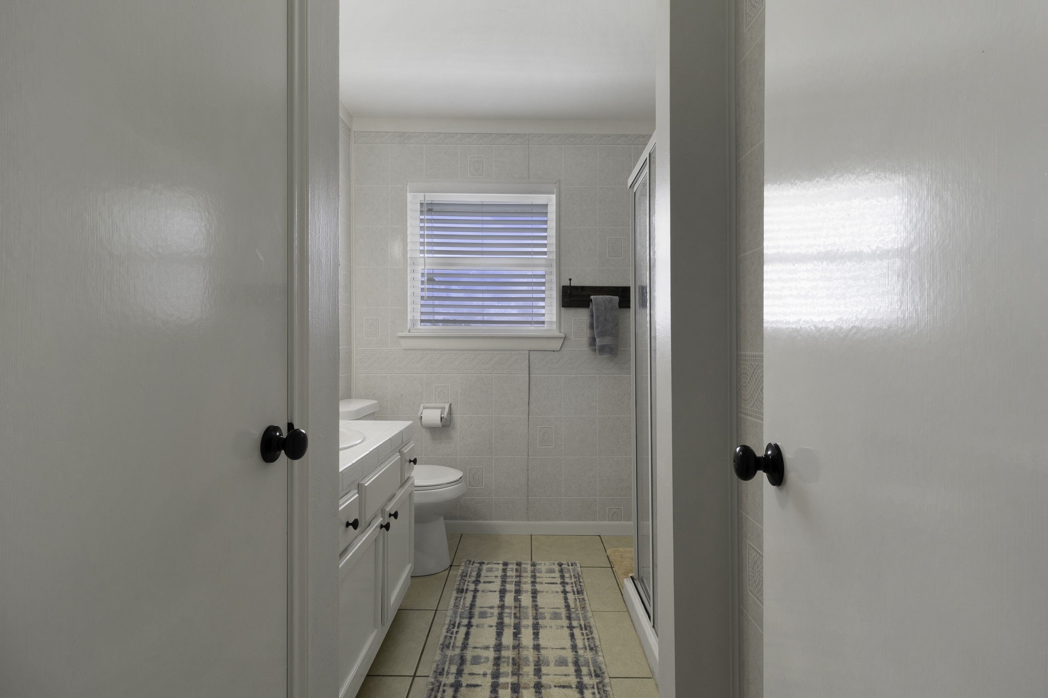 8043 Bell Lane Midway, TX 75852 - Photo 12 of 40 a bathroom with a toilet