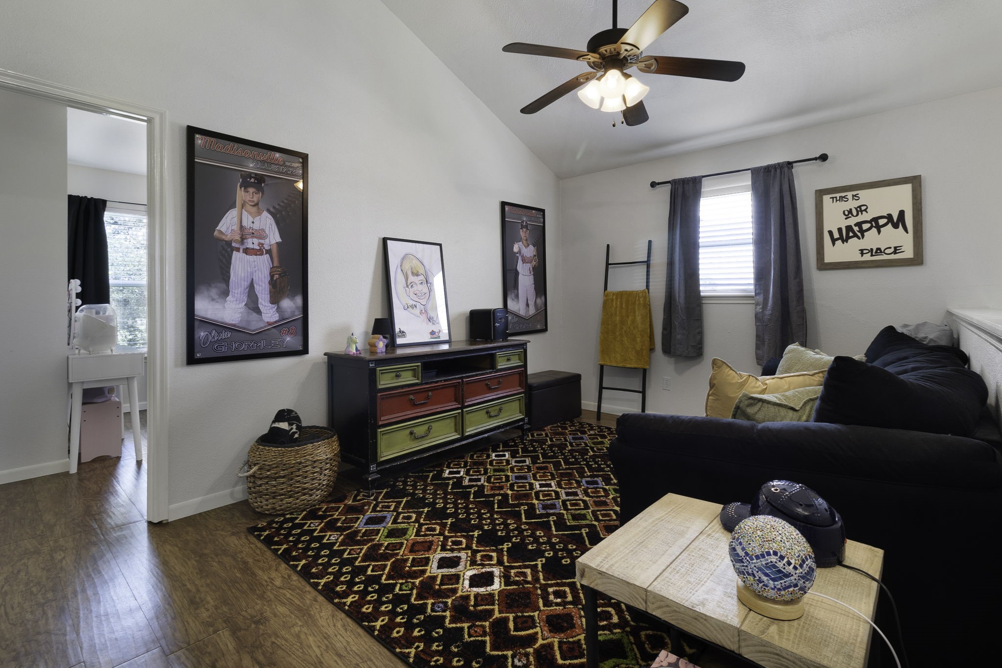 8043 Bell Lane Midway, TX 75852 - Photo 8 of 40 a living room with furniture and wooden floor