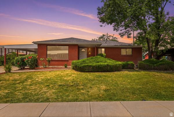 1016 South 400 West Bountiful, UT 84010 - Photo 2 of 43