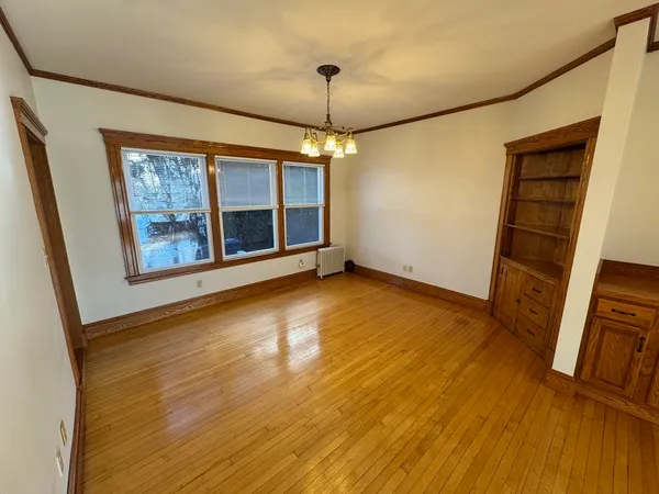 $3,800 | 41 Hawthorn Street, Unit 10, Cambridge, MA 02138