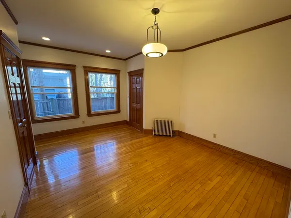 $3,800 | 41 Hawthorn Street, Unit 10, Cambridge, MA 02138